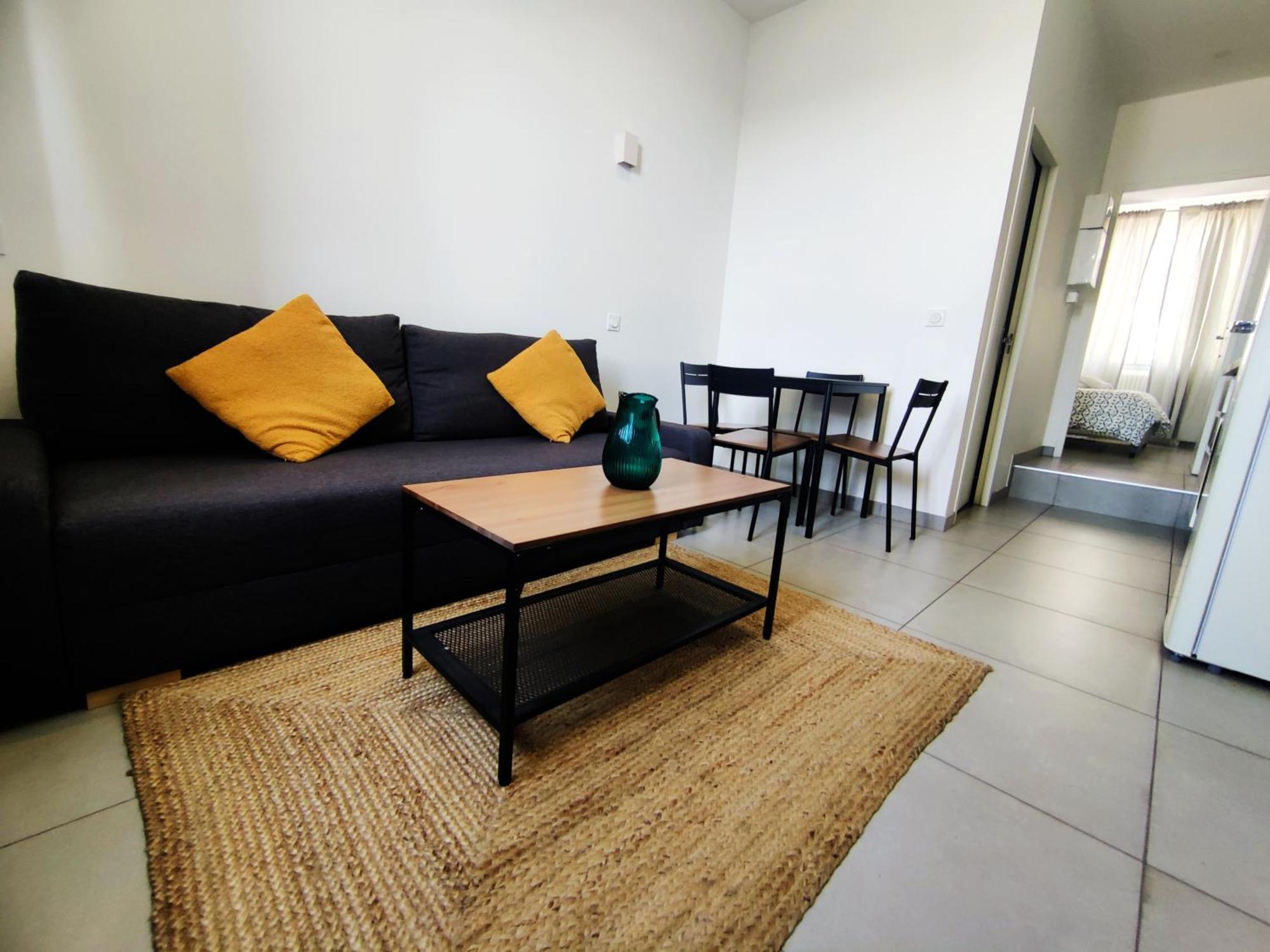 Le Pressense 2 Apartment เวนิส์ซูซ์ ภายนอก รูปภาพ