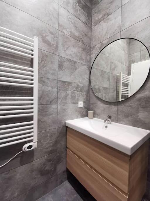 Le Pressense 2 Apartment เวนิส์ซูซ์ ภายนอก รูปภาพ